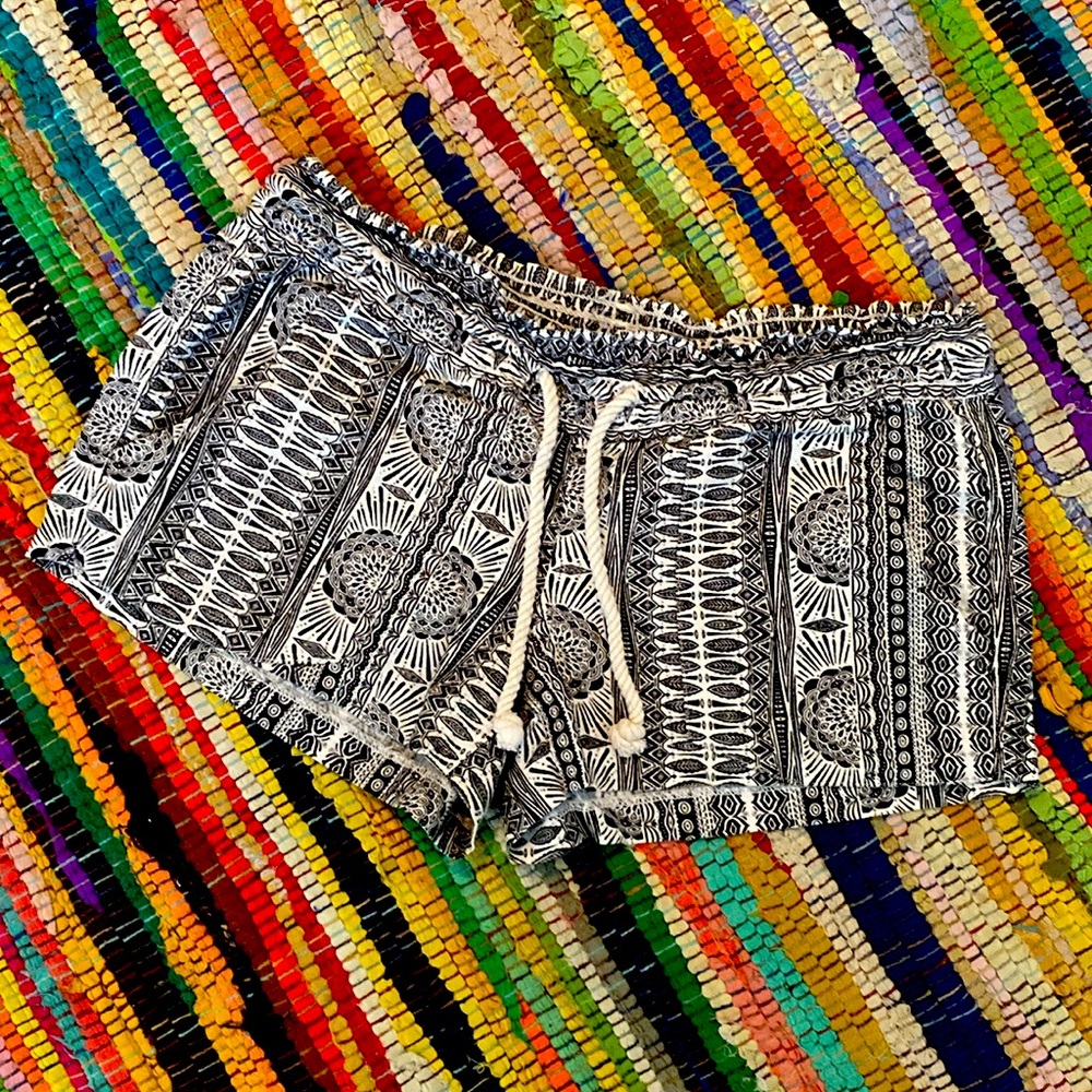 Cute ROXY Women’s board shorts XS